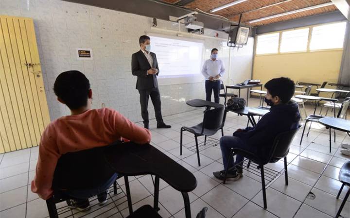 Clases Escuelas Covid3