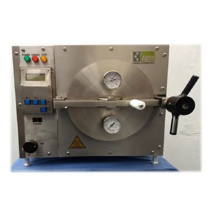 自己生成蒸気テーブル滅菌器
